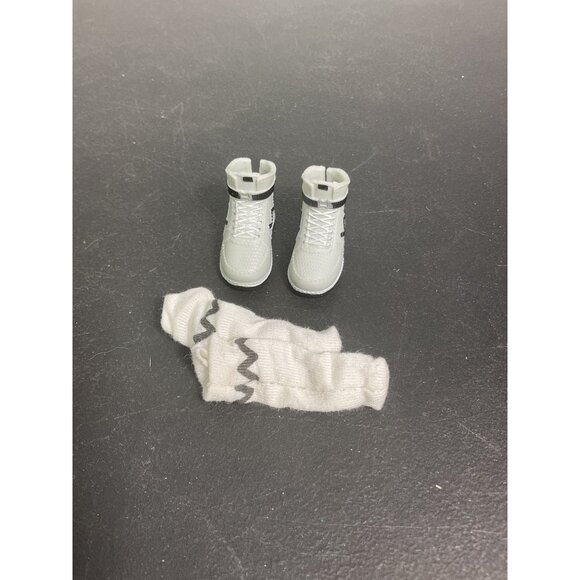 lol Surprise OMG Cool Lev Fashion Doll Shoes & Socks Set - Picture 1 of 6